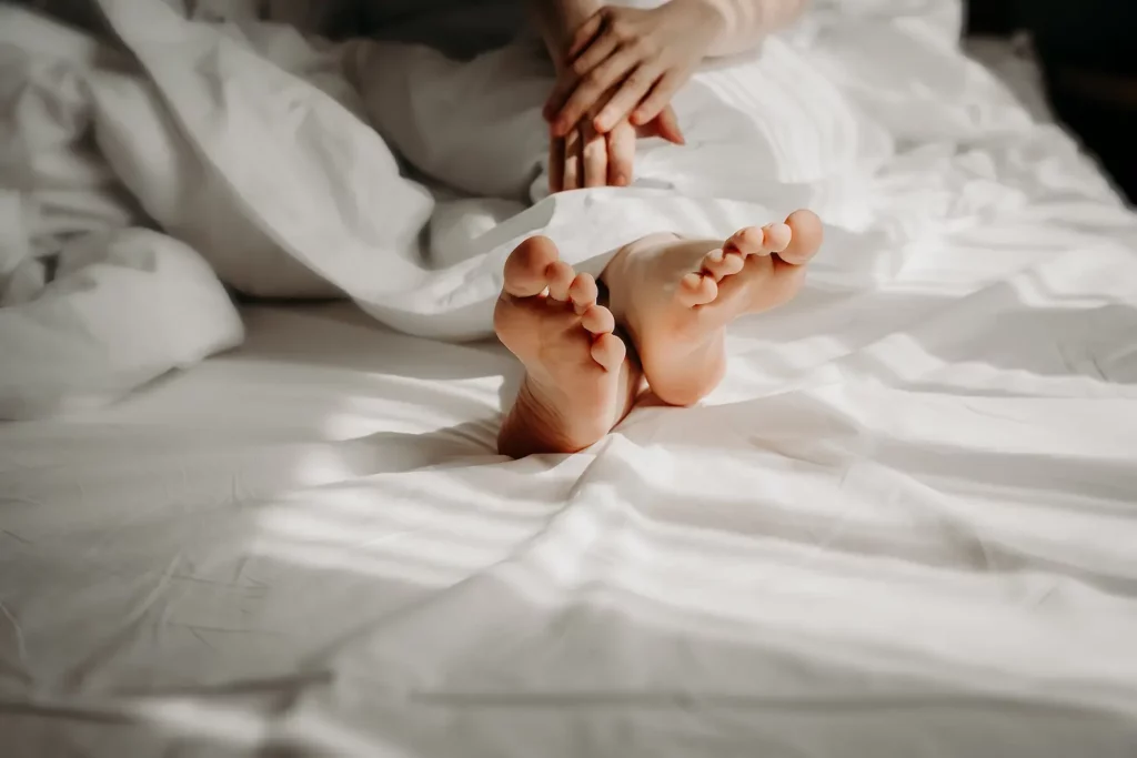 Leeres Bett, keine Intimität - Trennung wegen fehlender Sexualität